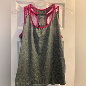 Danskin Workout Top Gray and Pink Size Large (12-14)